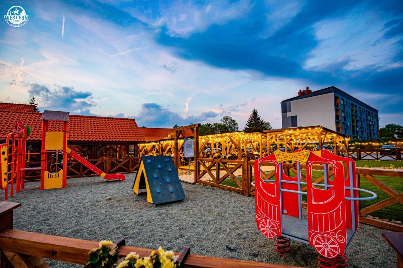 Western Camp Resort Zator Luaran gambar