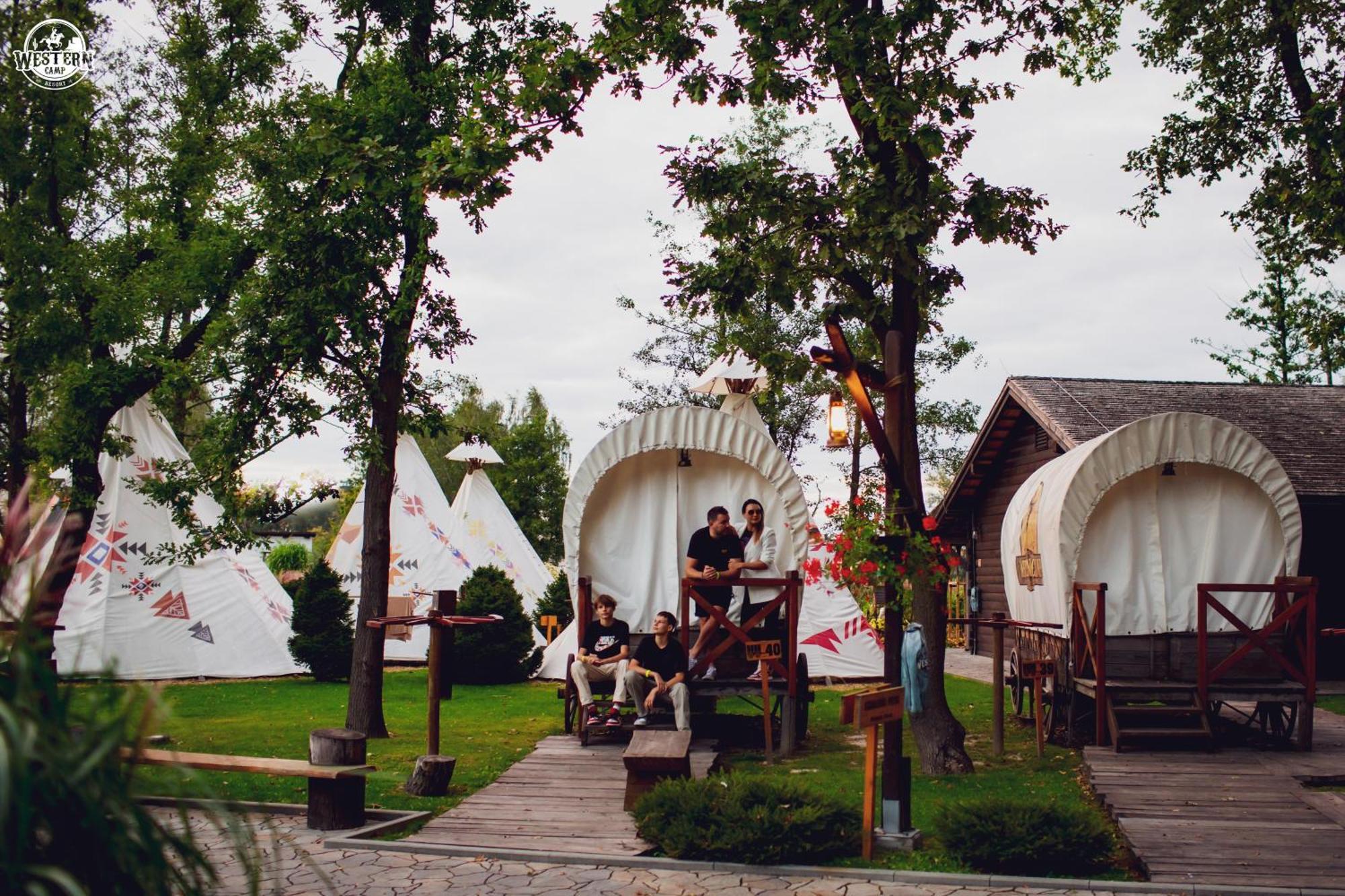 Western Camp Resort Zator Luaran gambar